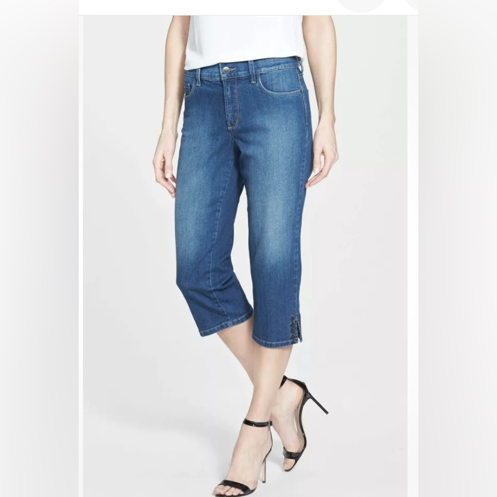 HOT for 2026! NYDJ Ariel Crop Capri Embroidered Whittier wash